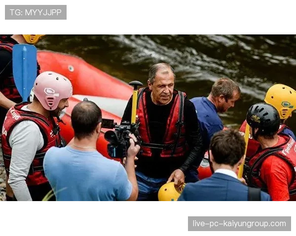 体育新闻中心聚焦户外运动资讯发展方向，体育新闻深度报道案例